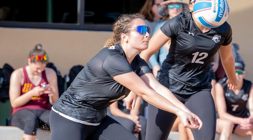 Beach Volleyball Splits On Final Day of WSC Play